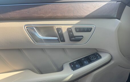 Mercedes-Benz E-Класс, 2011 год, 1 850 000 рублей, 7 фотография