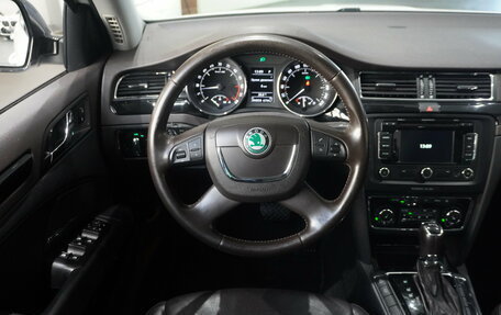 Skoda Superb III рестайлинг, 2013 год, 1 375 000 рублей, 14 фотография