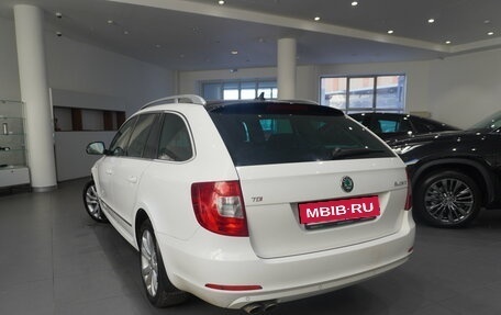 Skoda Superb III рестайлинг, 2013 год, 1 375 000 рублей, 6 фотография