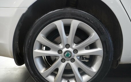 Skoda Superb III рестайлинг, 2013 год, 1 375 000 рублей, 28 фотография