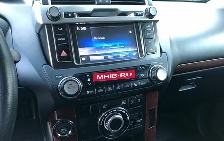 Toyota Land Cruiser Prado 150 рестайлинг 2, 2016 год, 4 690 000 рублей, 3 фотография