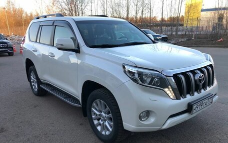 Toyota Land Cruiser Prado 150 рестайлинг 2, 2016 год, 4 690 000 рублей, 9 фотография