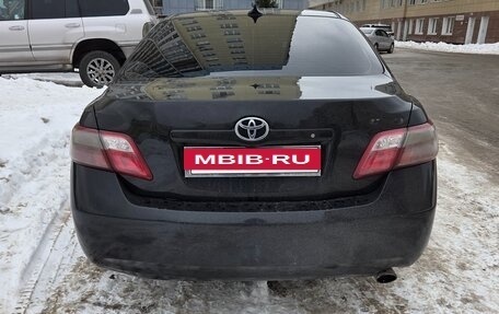 Toyota Camry, 2007 год, 999 999 рублей, 2 фотография