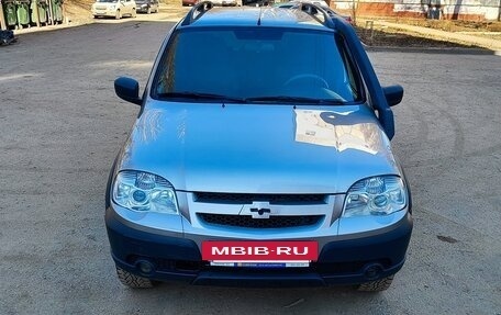 Chevrolet Niva I рестайлинг, 2016 год, 685 000 рублей, 2 фотография