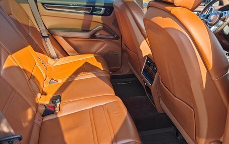 Porsche Cayenne III, 2021 год, 9 800 000 рублей, 14 фотография