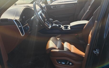 Porsche Cayenne III, 2021 год, 9 800 000 рублей, 15 фотография