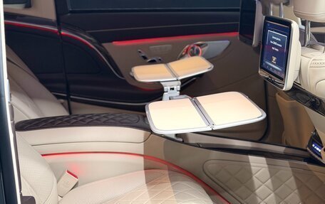 Mercedes-Benz Maybach S-Класс, 2017 год, 7 000 000 рублей, 30 фотография