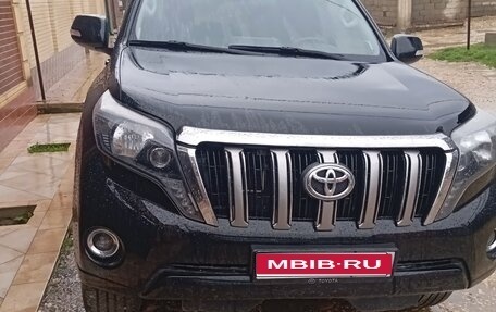 Toyota Land Cruiser Prado 150 рестайлинг 2, 2015 год, 2 950 000 рублей, 1 фотография