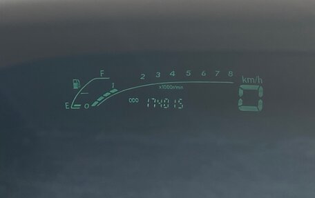 Toyota Nadia, 2001 год, 465 000 рублей, 9 фотография