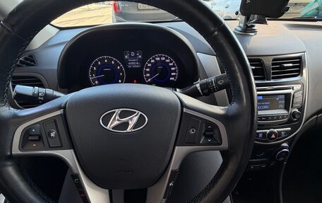 Hyundai Solaris II рестайлинг, 2016 год, 1 100 000 рублей, 11 фотография