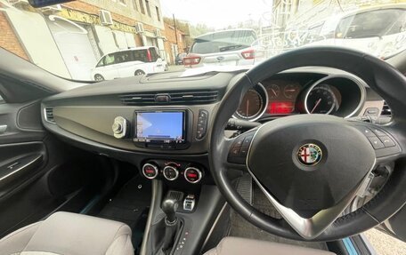 Alfa Romeo Giulietta, 2014 год, 700 000 рублей, 11 фотография