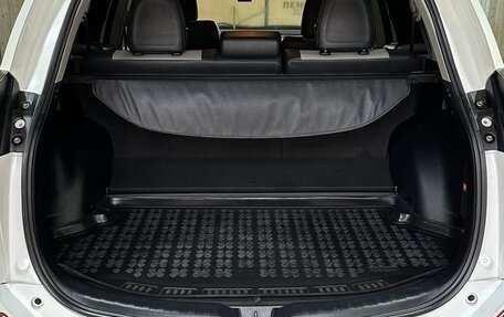 Toyota RAV4, 2017 год, 3 200 000 рублей, 8 фотография