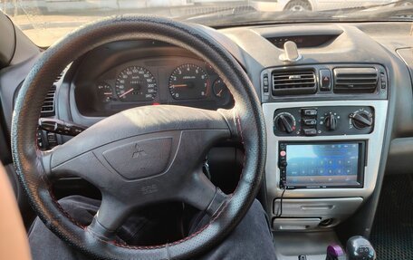 Mitsubishi Galant VIII, 2002 год, 340 000 рублей, 5 фотография