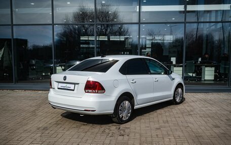 Volkswagen Polo VI (EU Market), 2017 год, 1 050 000 рублей, 2 фотография