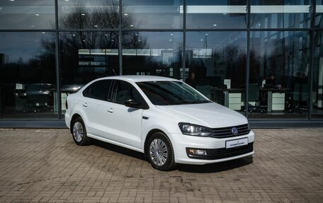 Volkswagen Polo VI (EU Market), 2017 год, 1 050 000 рублей, 5 фотография