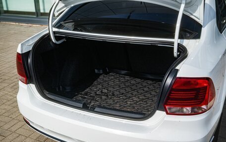 Volkswagen Polo VI (EU Market), 2017 год, 1 050 000 рублей, 24 фотография