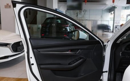 Mazda 3, 2026 год, 2 699 999 рублей, 10 фотография