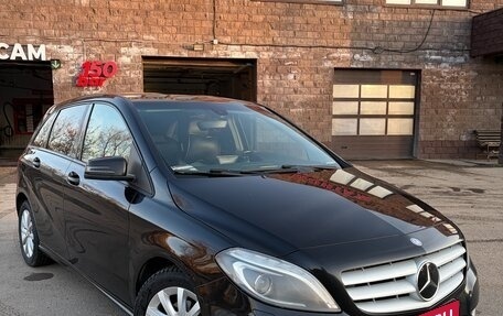 Mercedes-Benz B-Класс, 2014 год, 1 100 000 рублей, 1 фотография