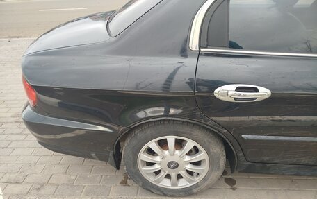 Hyundai Sonata IV рестайлинг, 2005 год, 550 000 рублей, 7 фотография