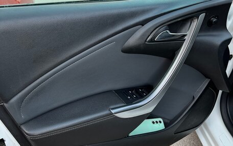 Opel Astra J, 2014 год, 1 100 000 рублей, 18 фотография