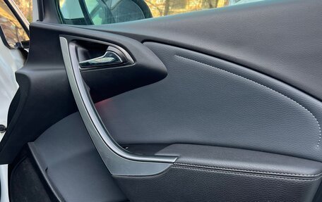 Opel Astra J, 2014 год, 1 100 000 рублей, 19 фотография