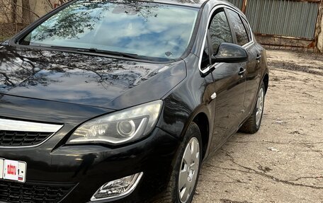 Opel Astra J, 2011 год, 450 000 рублей, 7 фотография