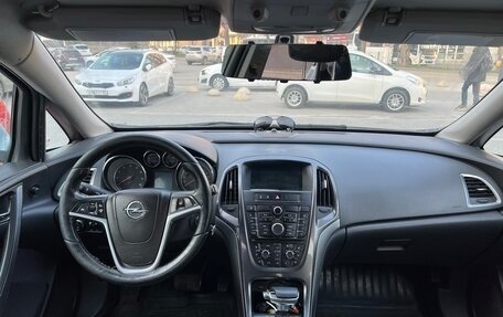 Opel Astra J, 2014 год, 1 100 000 рублей, 17 фотография