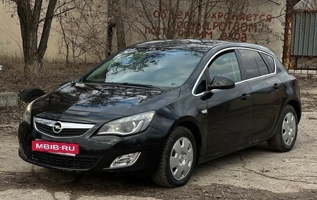 Opel Astra J, 2011 год, 450 000 рублей, 2 фотография