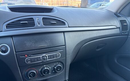 Renault Laguna II, 2007 год, 400 000 рублей, 9 фотография