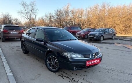 Renault Laguna II, 2007 год, 400 000 рублей, 3 фотография
