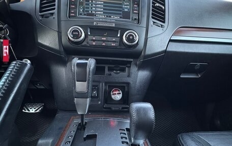 Mitsubishi Pajero IV, 2008 год, 1 470 000 рублей, 12 фотография