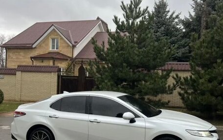 Toyota Camry, 2020 год, 4 300 000 рублей, 8 фотография