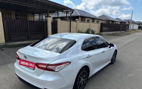 Toyota Camry, 2020 год, 4 300 000 рублей, 6 фотография