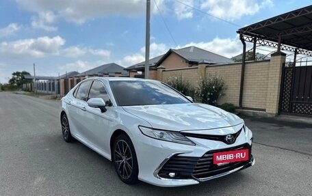 Toyota Camry, 2020 год, 4 300 000 рублей, 15 фотография