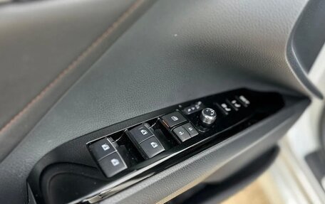 Toyota Camry, 2020 год, 4 300 000 рублей, 25 фотография