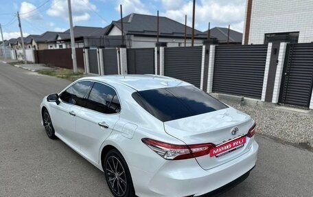 Toyota Camry, 2020 год, 4 300 000 рублей, 39 фотография