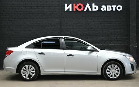 Chevrolet Cruze II, 2013 год, 800 000 рублей, 7 фотография