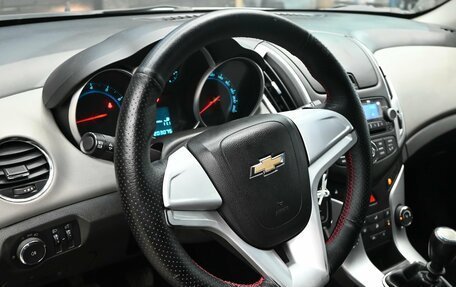 Chevrolet Cruze II, 2013 год, 800 000 рублей, 11 фотография