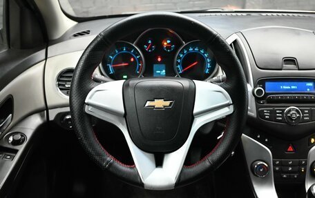 Chevrolet Cruze II, 2013 год, 800 000 рублей, 12 фотография