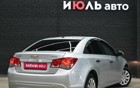 Chevrolet Cruze II, 2013 год, 800 000 рублей, 5 фотография