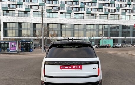 Land Rover Range Rover IV рестайлинг, 2022 год, 16 200 000 рублей, 4 фотография