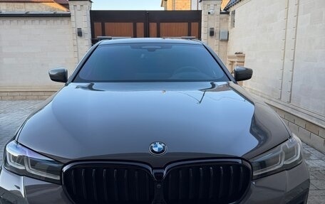 BMW 5 серия, 2021 год, 6 300 000 рублей, 1 фотография