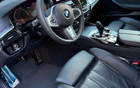 BMW 5 серия, 2021 год, 6 300 000 рублей, 6 фотография