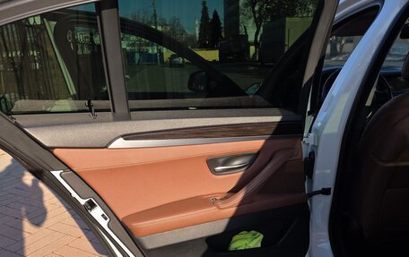 BMW 5 серия, 2016 год, 2 999 999 рублей, 10 фотография