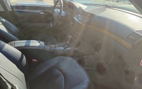 Mercedes-Benz E-Класс, 2006 год, 950 000 рублей, 9 фотография