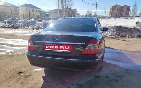 Mercedes-Benz E-Класс, 2006 год, 950 000 рублей, 4 фотография