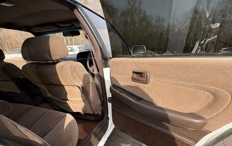 Toyota Mark II VIII (X100), 1992 год, 330 000 рублей, 33 фотография