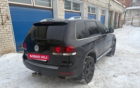 Volkswagen Touareg III, 2009 год, 1 300 000 рублей, 2 фотография