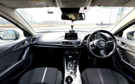 Mazda Axela, 2017 год, 1 650 000 рублей, 5 фотография