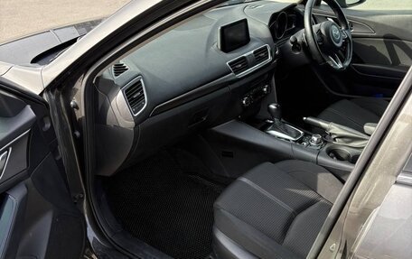 Mazda Axela, 2017 год, 1 650 000 рублей, 6 фотография